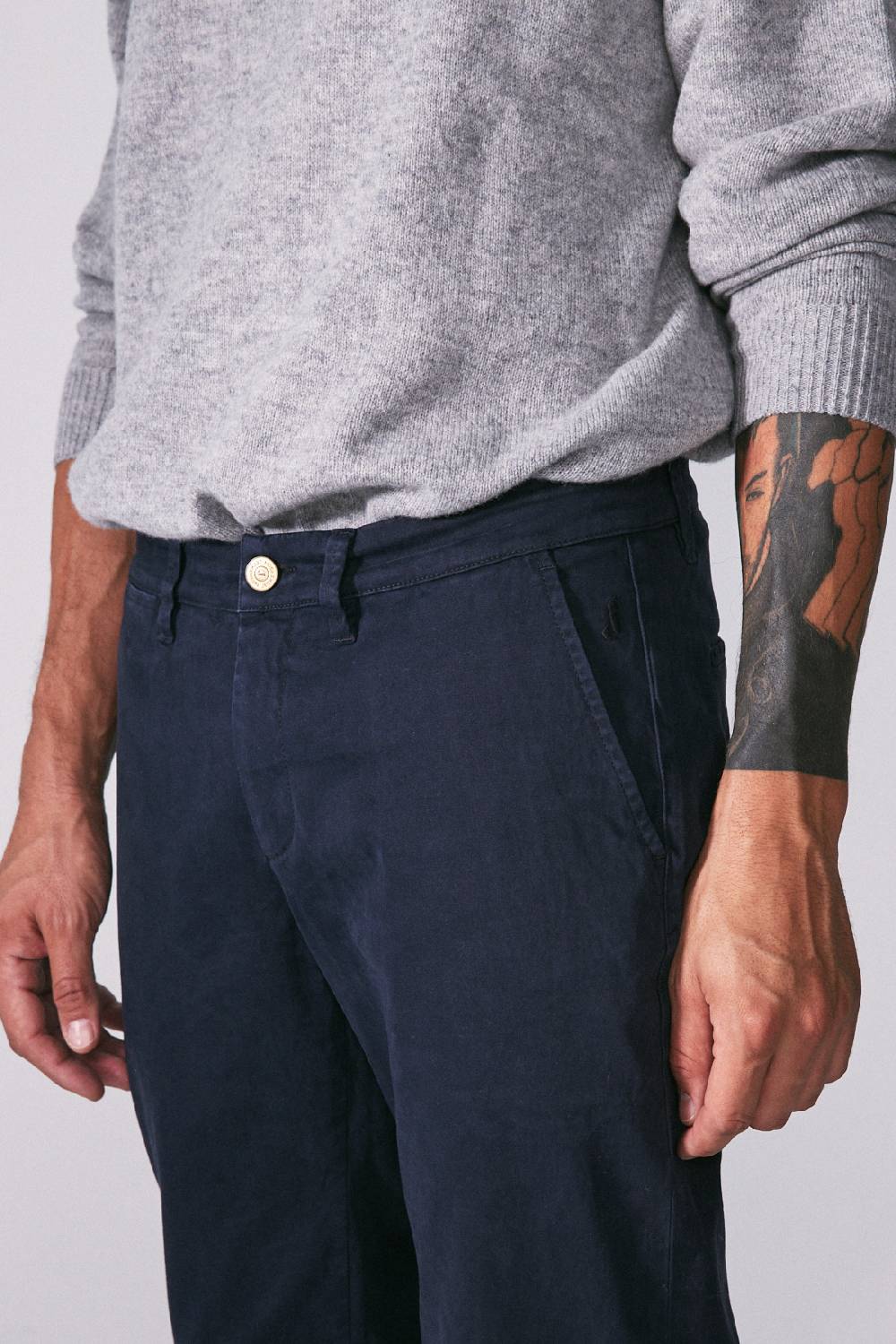 Jeckerson Chino in raso stretch con risvolto Affare Del Giorno